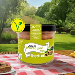 Hiszpański krem z pistacji z czarnym czosnkiem delikatesowy