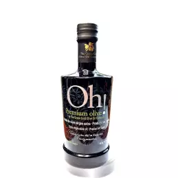 Oliwa z pierwszego tłoczenia z oliwek najwyższej jakości.