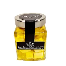 Oryginalny ser kozi twardy w oliwie z oliwek extra virgin