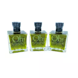 Oliwa z pierwszego tłoczenia z oliwek najwyższej jakości.