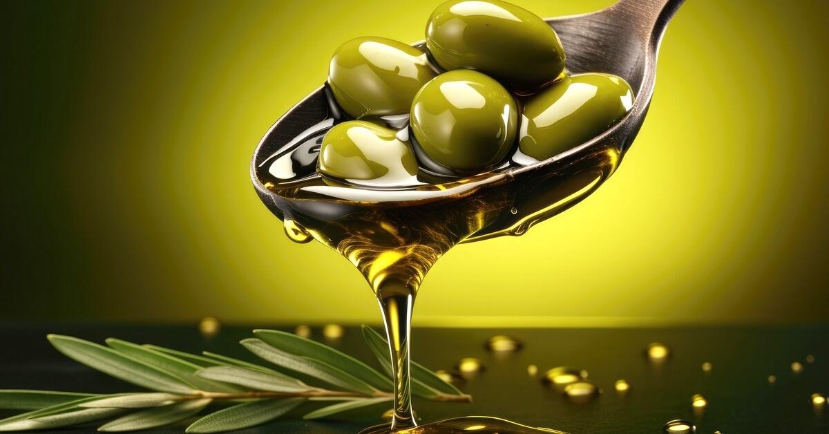 Ile kalorii ma łyżka oliwy z oliwek?