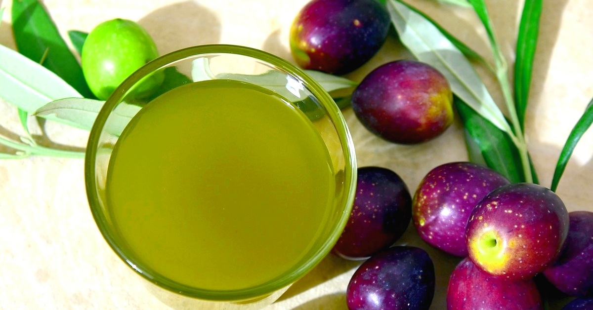 Oliwa z oliwek niefiltrowana a filtrowana - poznaj różnice.